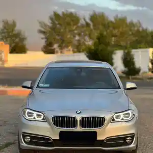 BMW 5 series, 2015