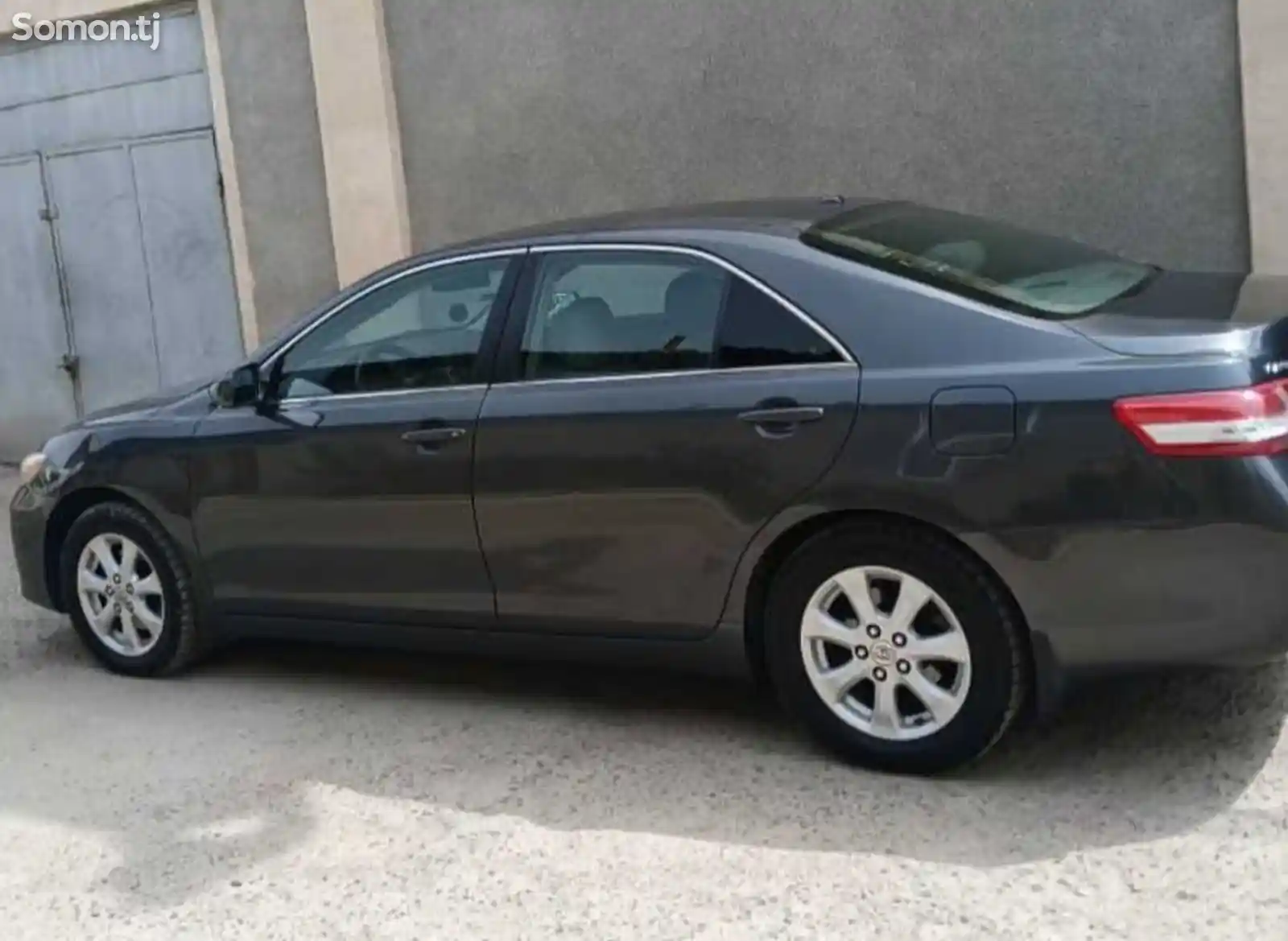 Toyota Camry, 2011-1