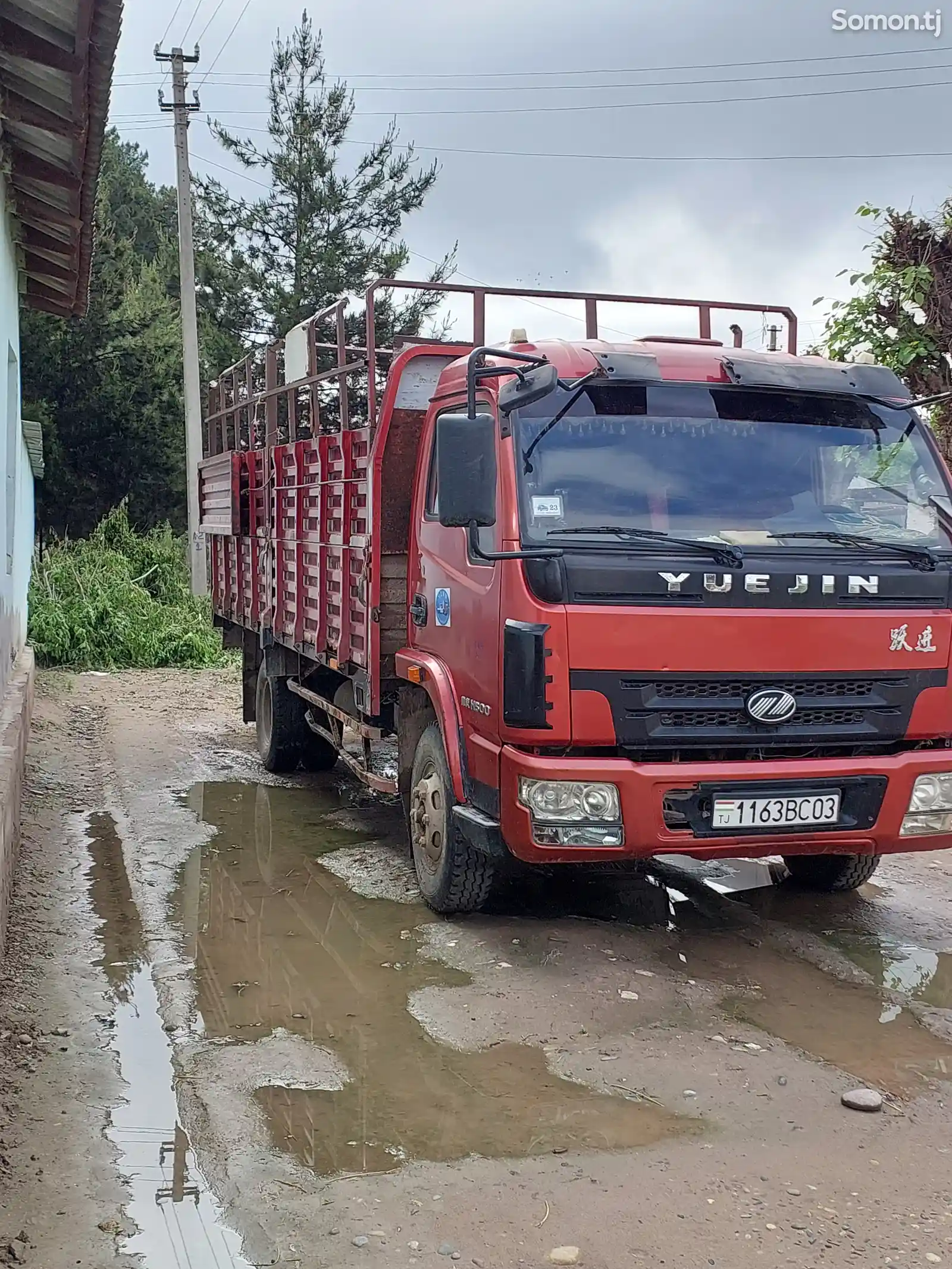 Бортовой грузовик Yuejin, 2013-1