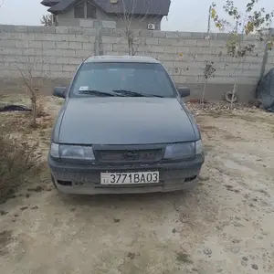 Opel Vectra A, 1995