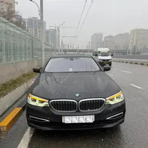 BMW 5 series, 2020