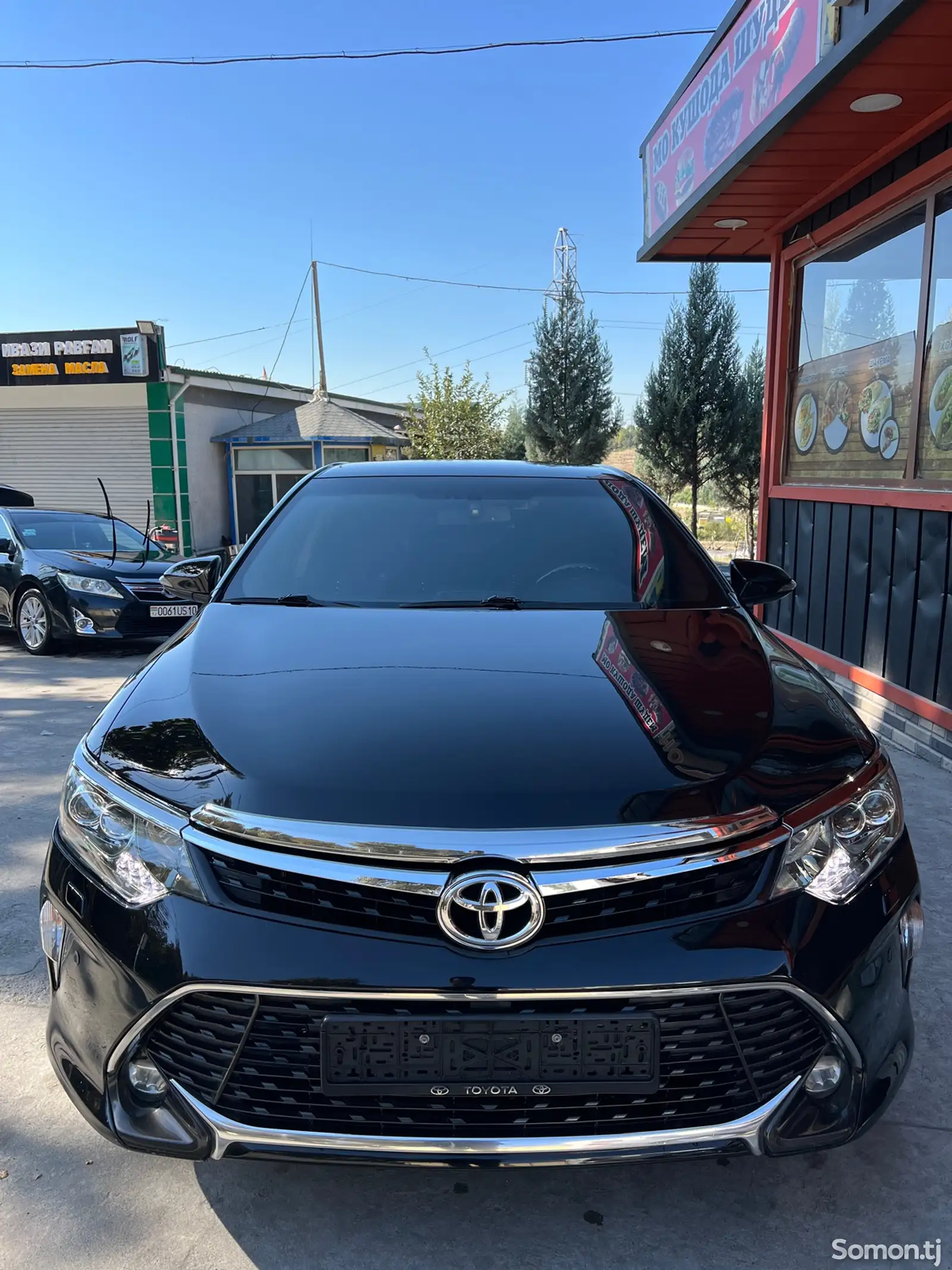 Toyota Camry, 2016-1