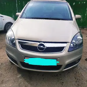 Opel Zafira, 2008