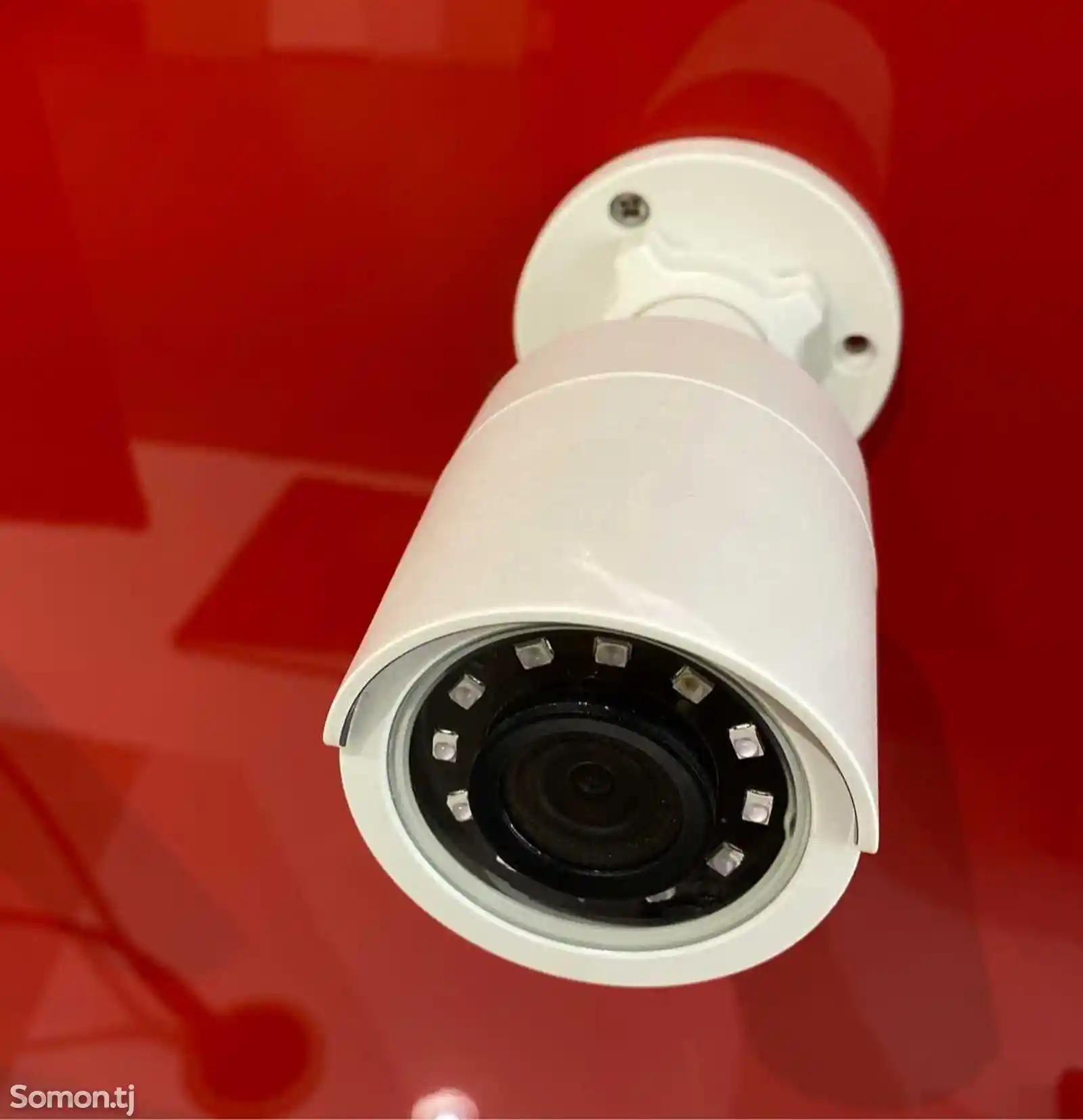 Камера Hikvision DS-2CE16DOT-IRP
