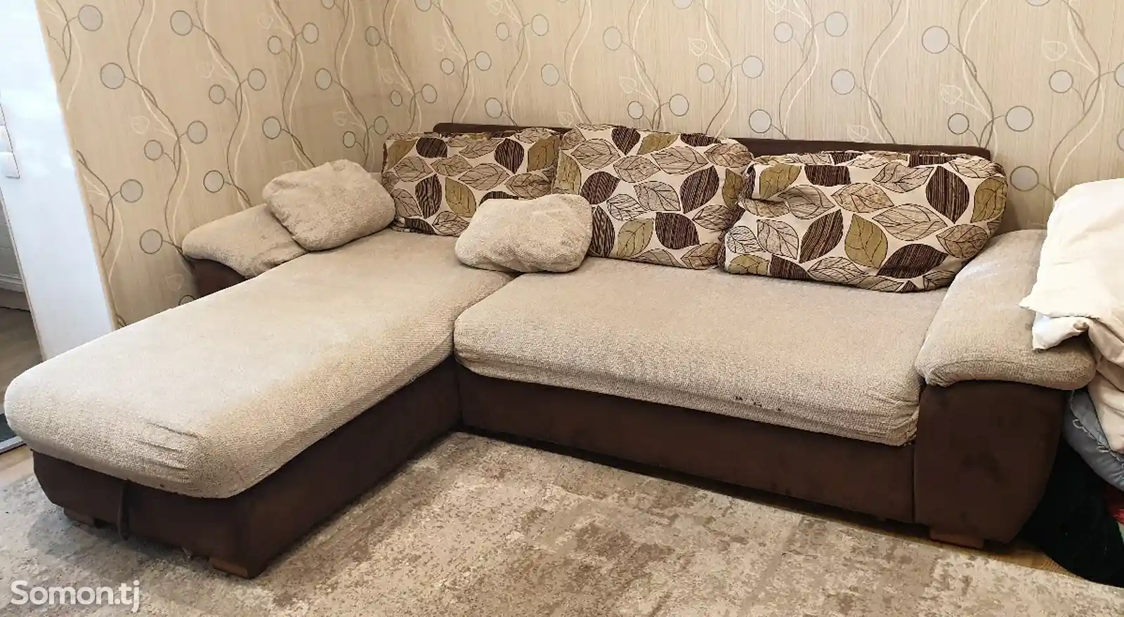 Угловой раскладной диван-1