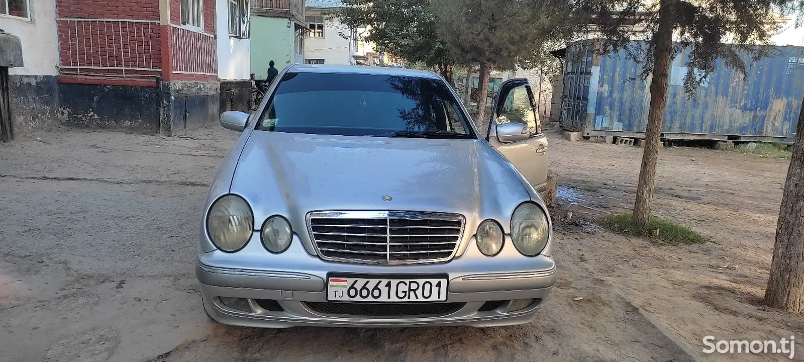 Mercedes-Benz E class, 2000