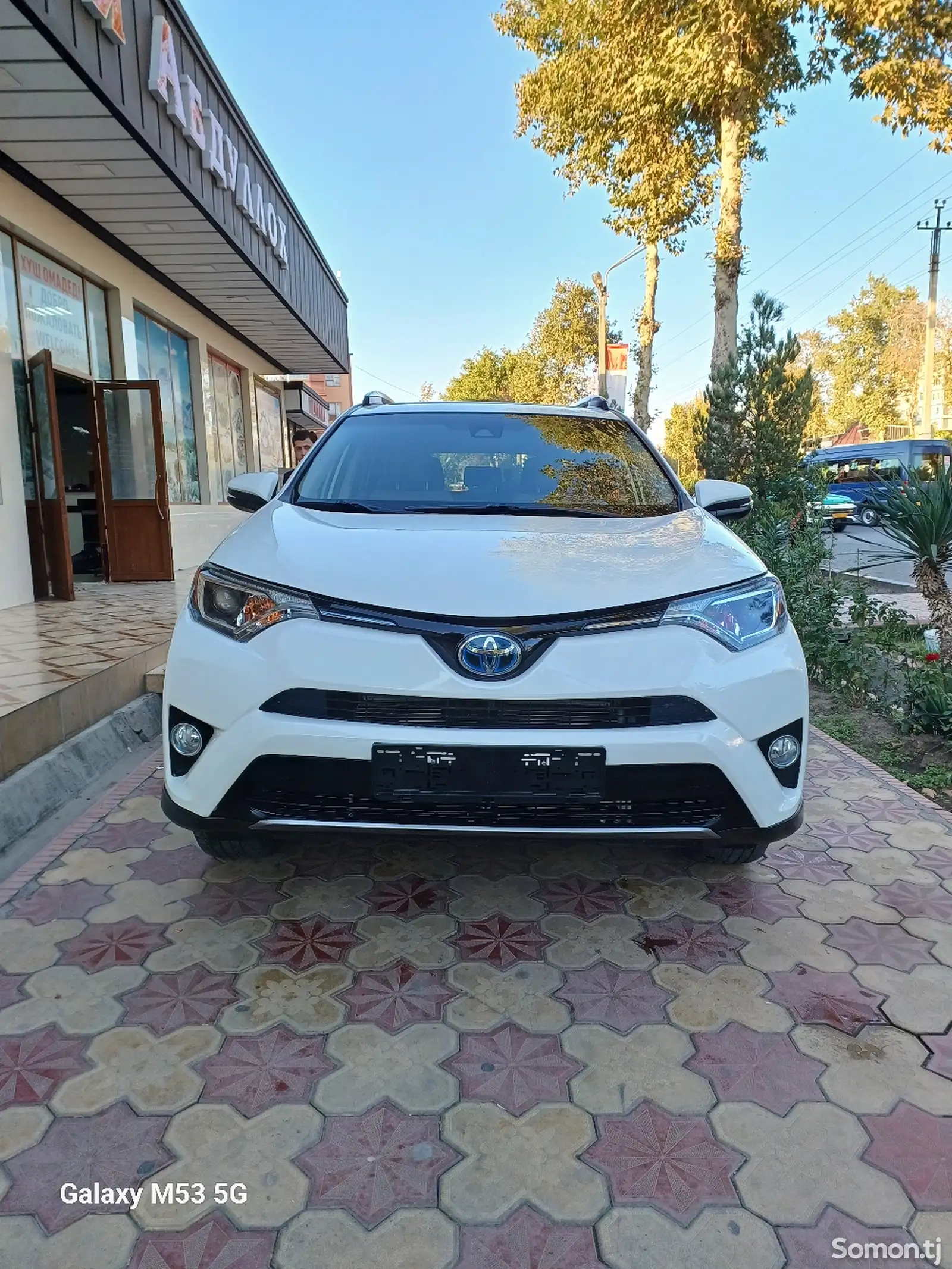 Toyota RAV 4, 2017-1