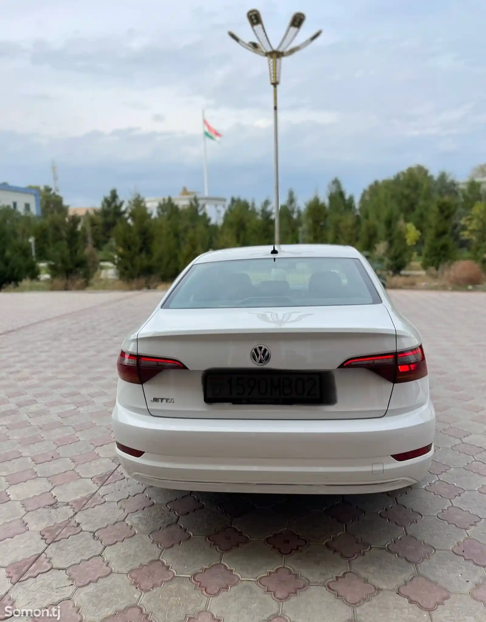 Volkswagen Jetta, 2019-5