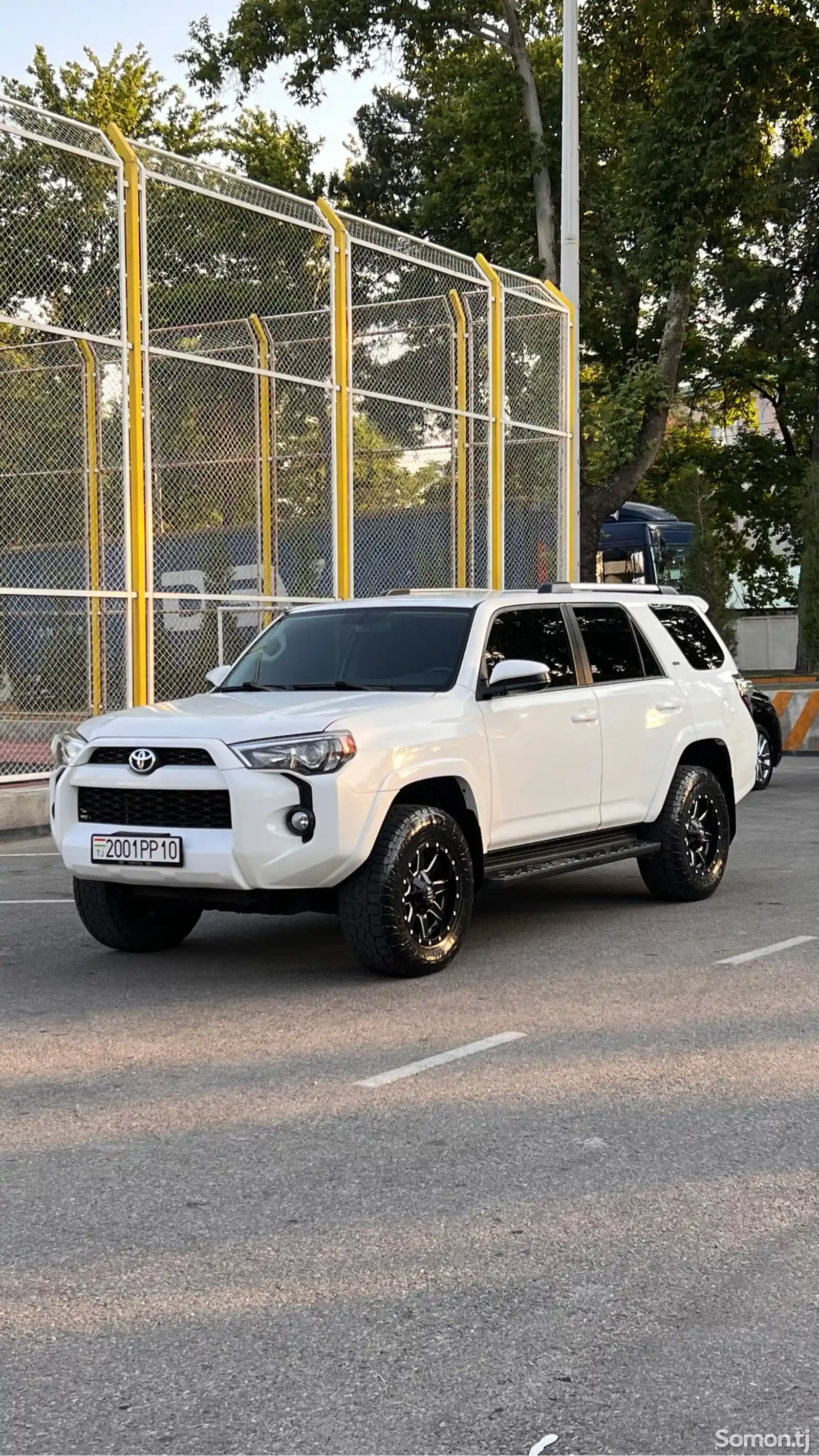 Toyota 4runner, 2019-3