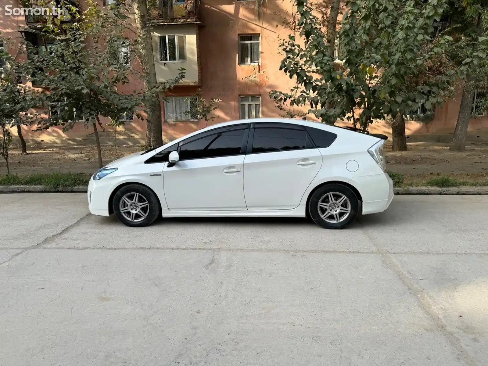 Toyota Prius, 2011-6