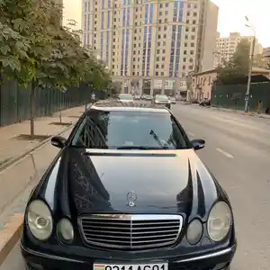 Mercedes-Benz E class, 2002