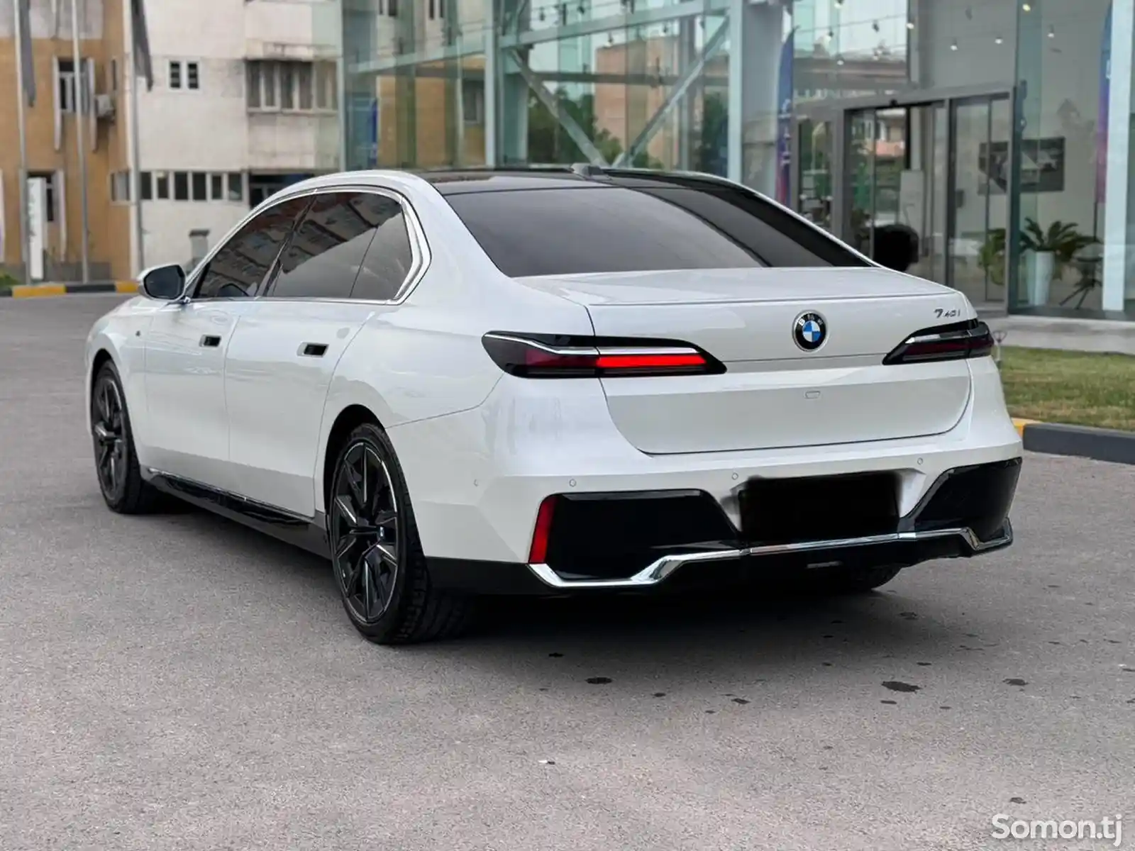 BMW 7 series, 2024-5