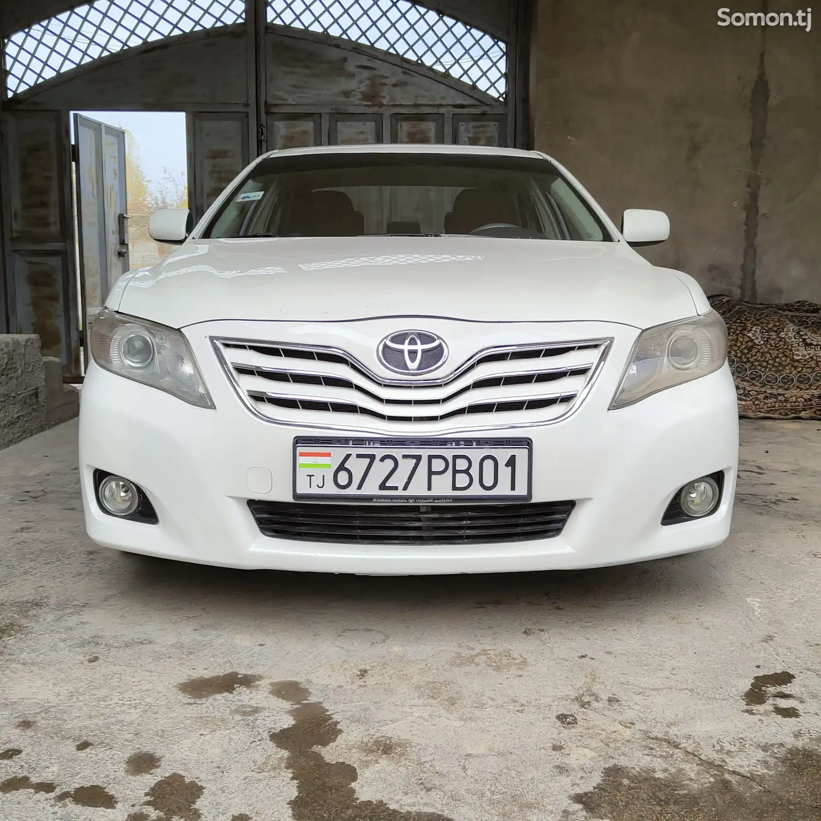 Toyota Camry, 2011-1