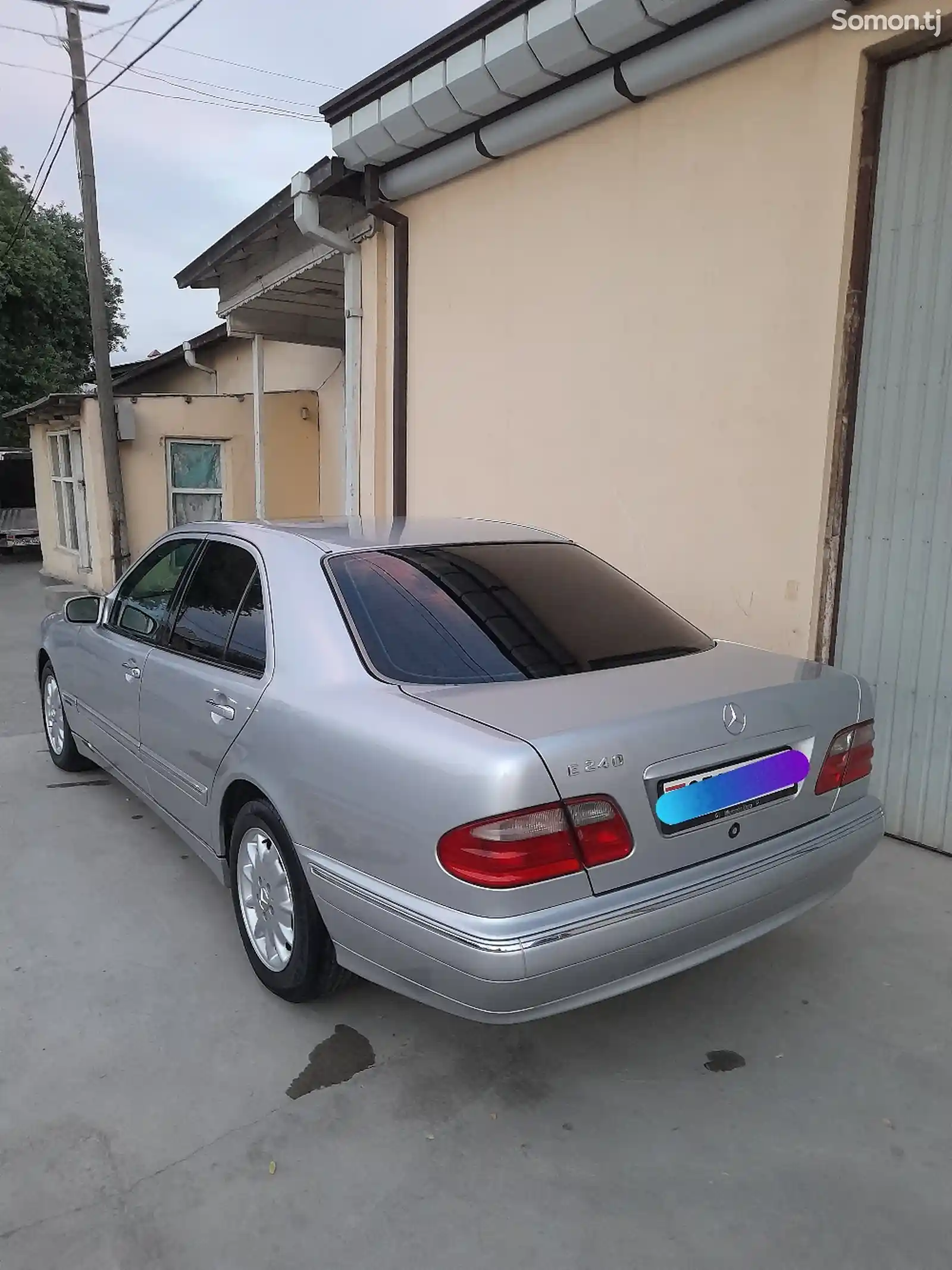 Mercedes-Benz E class, 2001-4