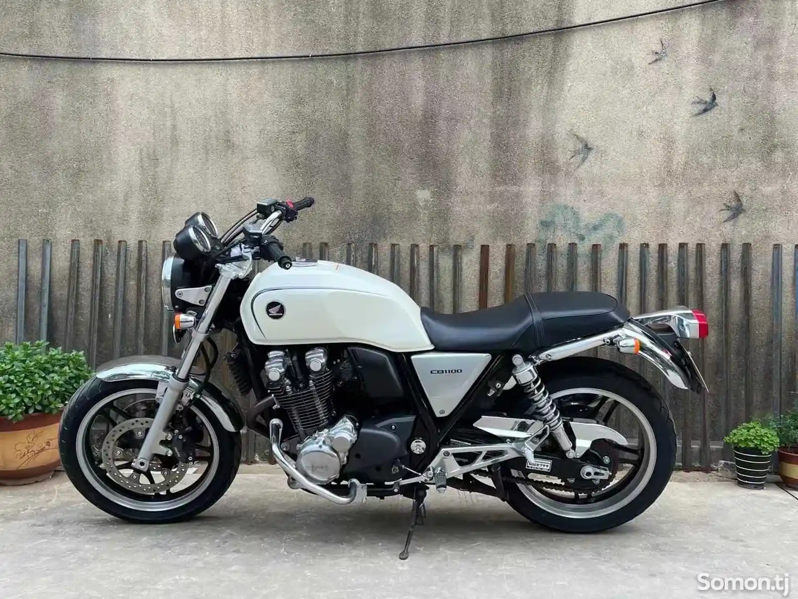 Мотоцикл Honda CB-1100cc Four на заказ-2