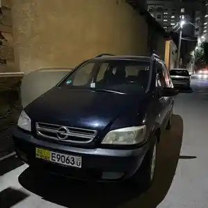 Opel Zafira, 2003