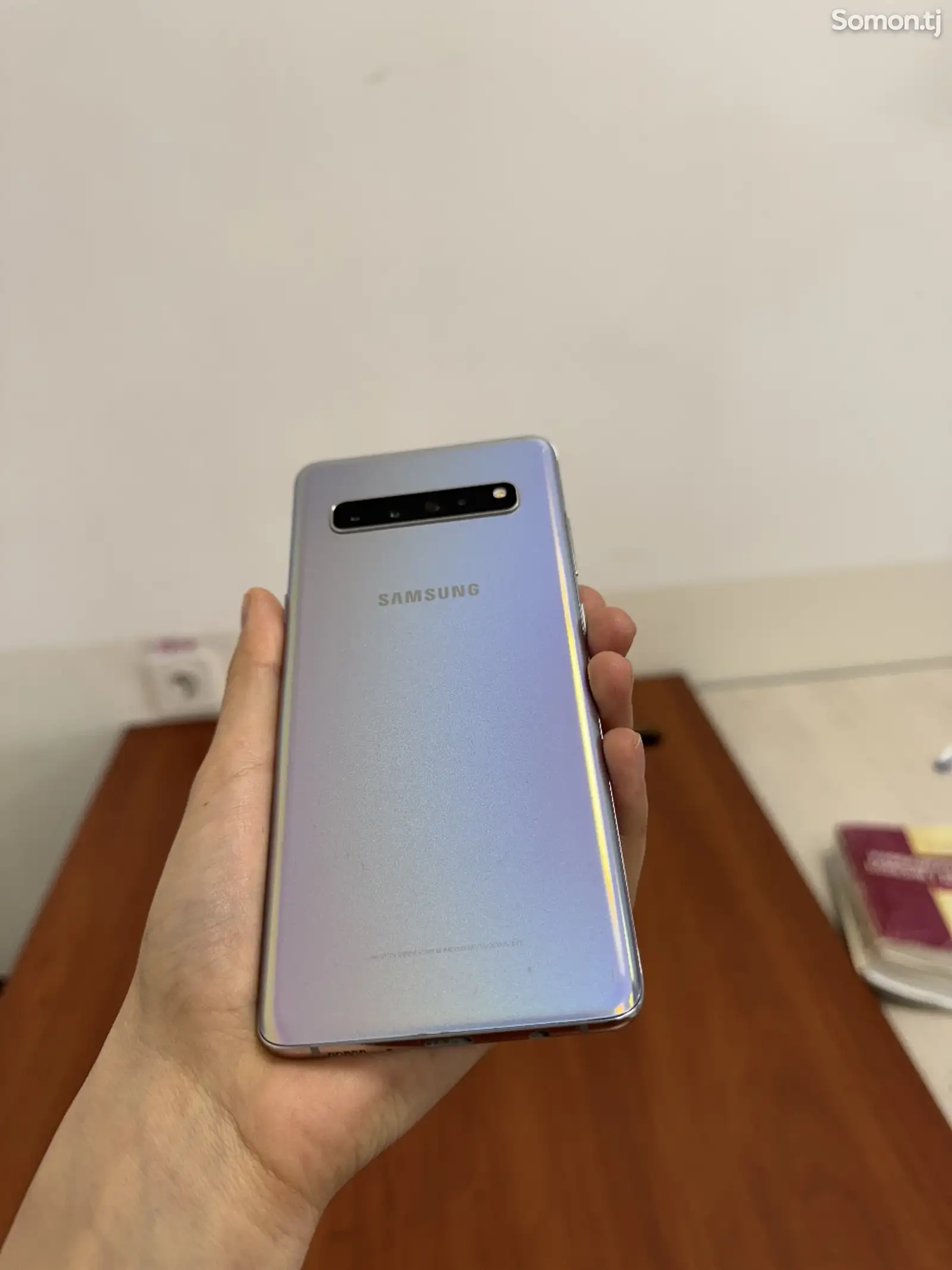 Samsung galaxy S10 5G-1