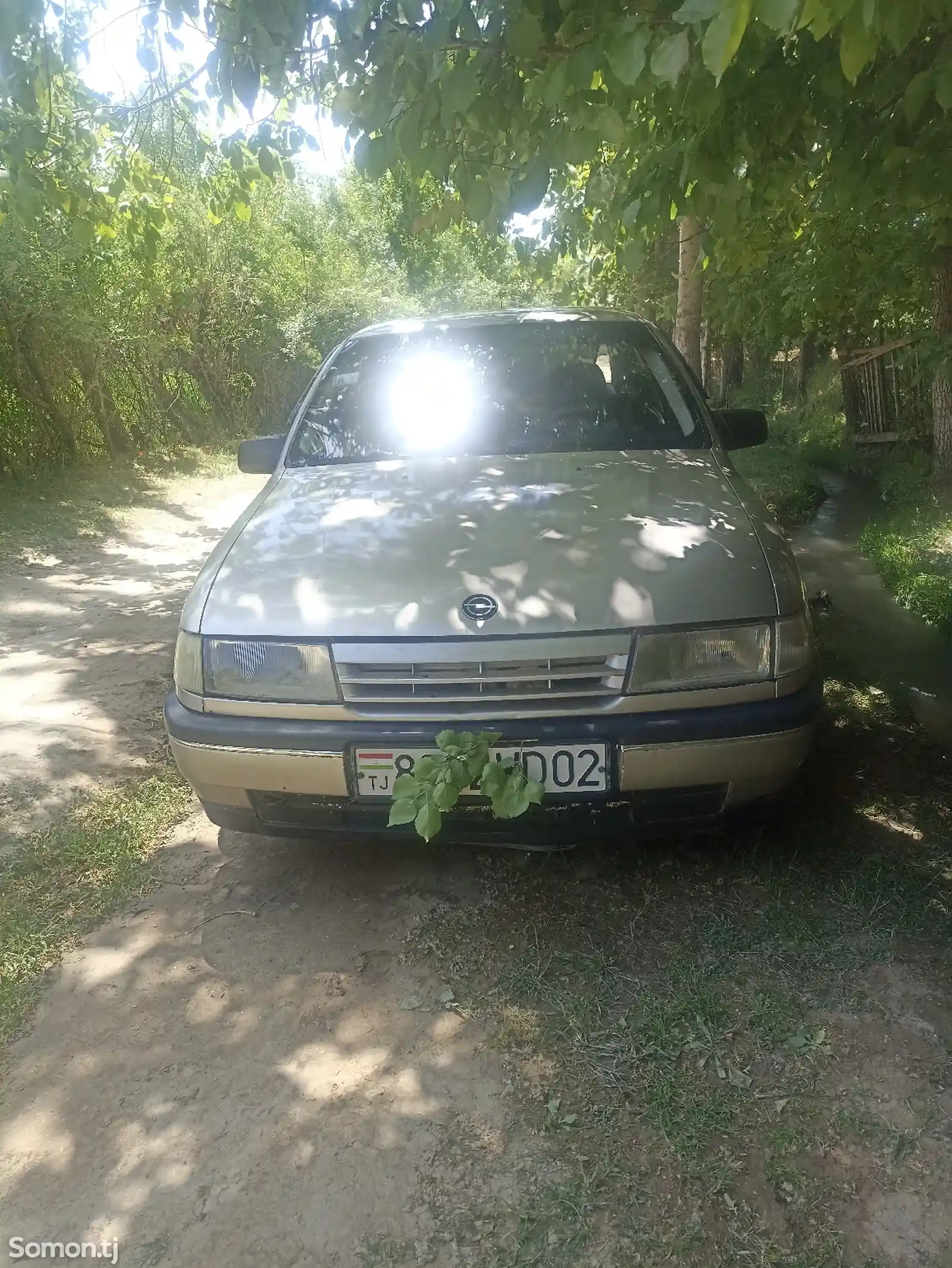 Opel Vectra A, 1990-1