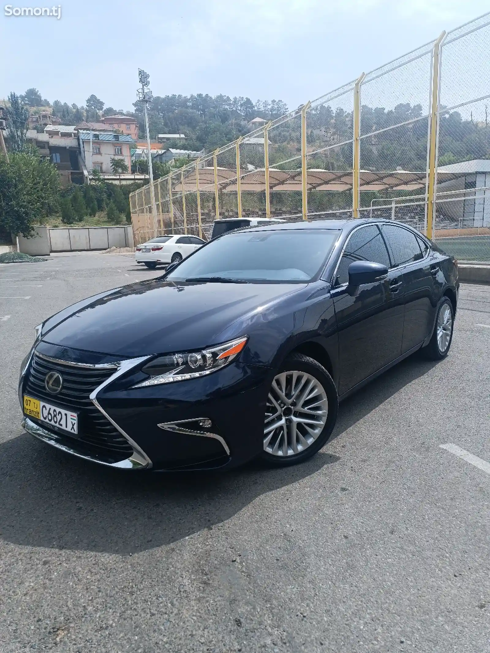 Lexus ES series, 2013-2