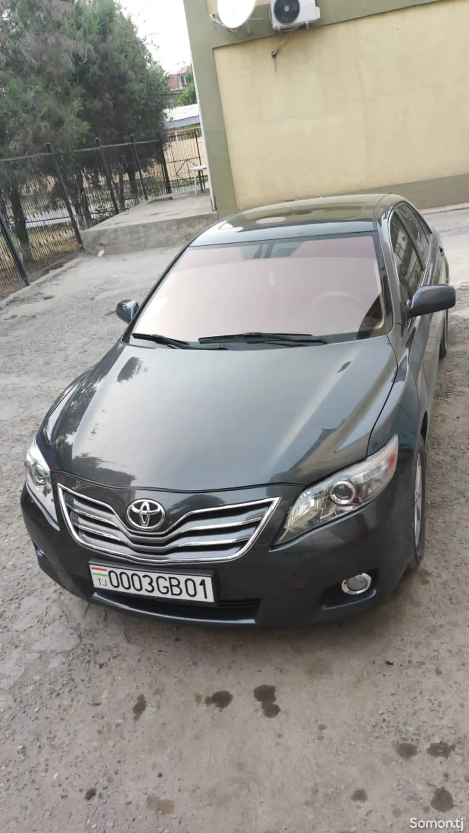 Toyota Camry, 2010-1