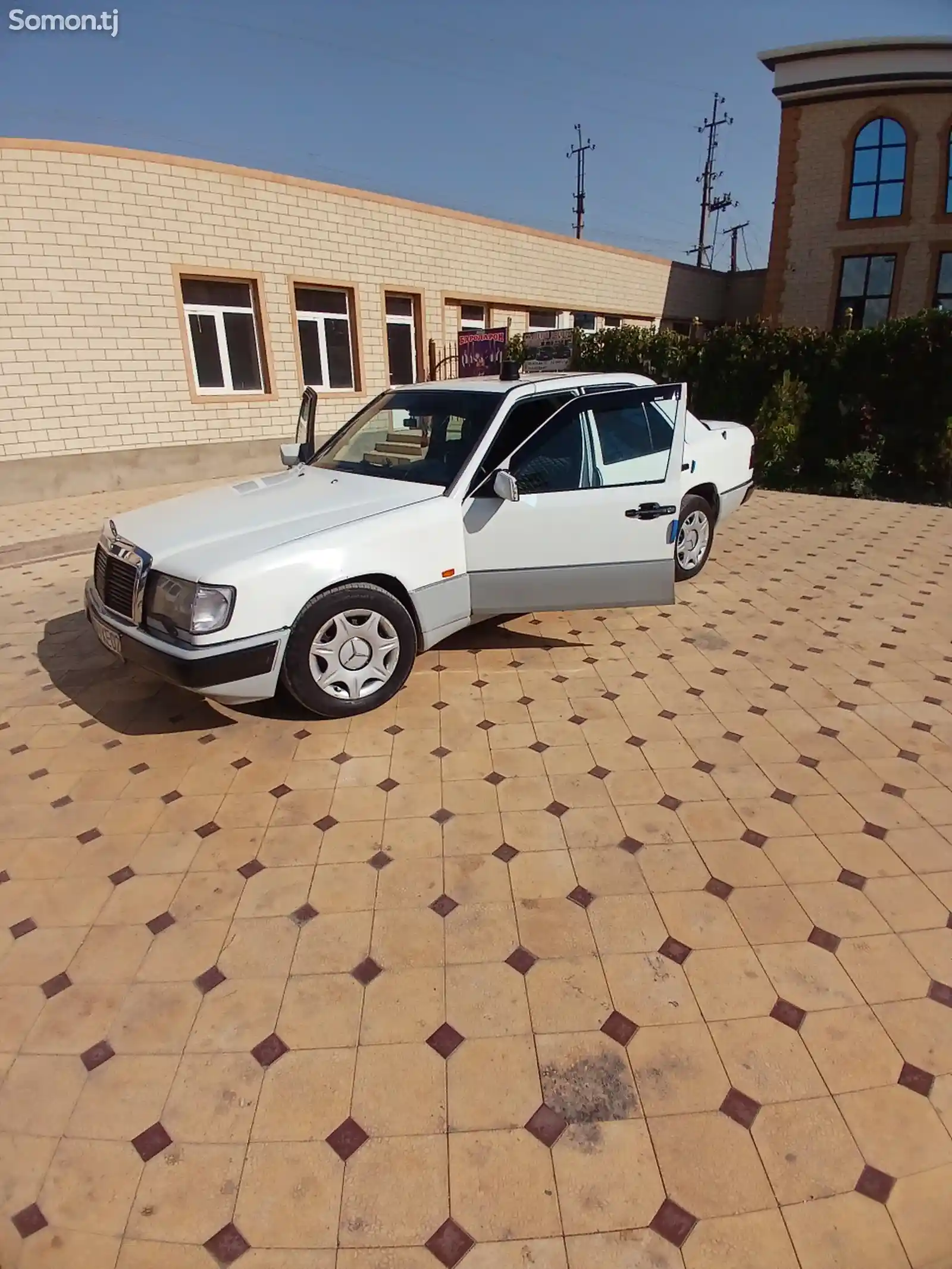 Mercedes-Benz W124, 1991-3