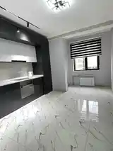 3-комн. квартира, 7 этаж, 92 м², Сино-9