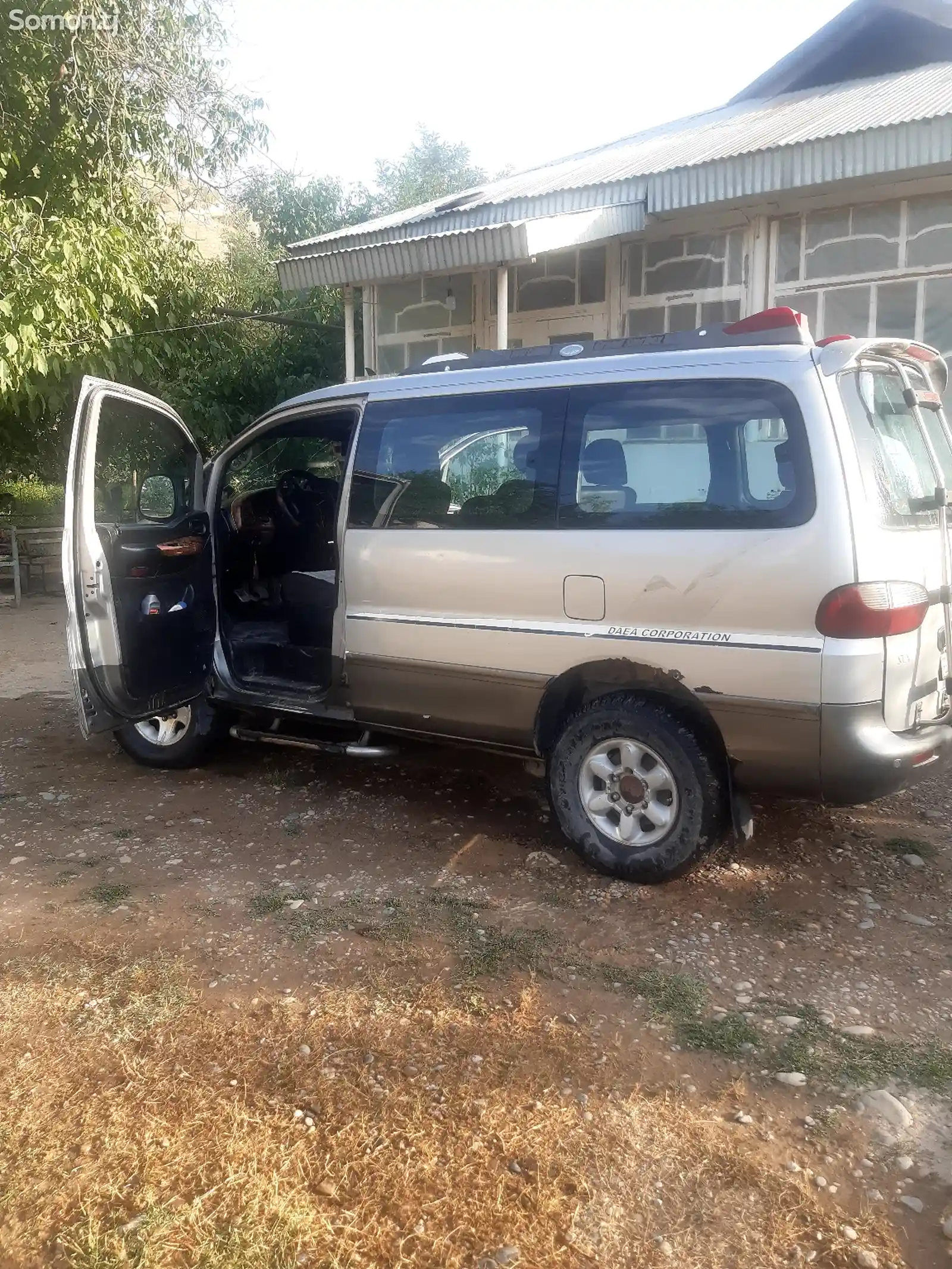 Hyundai Starex 2000-4