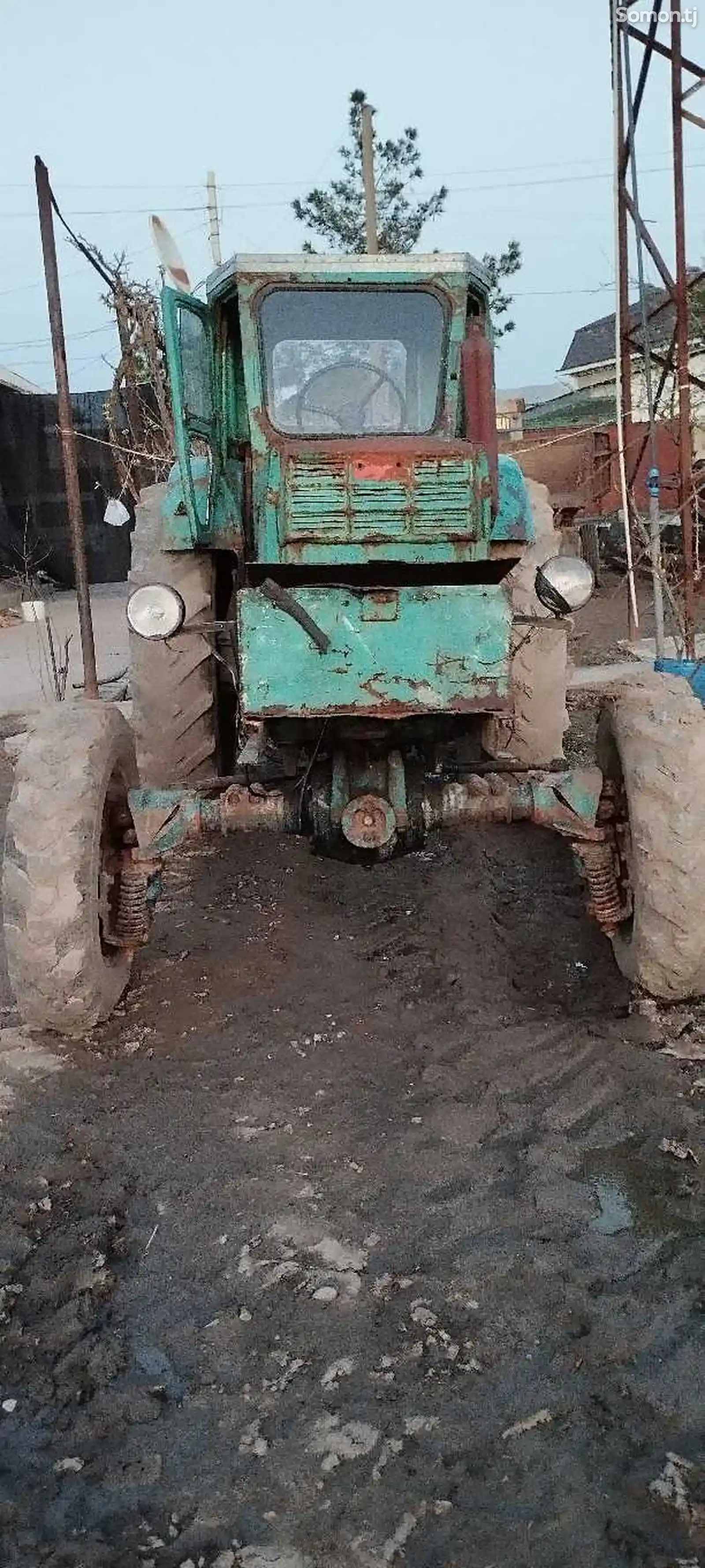 Трактор т40-5
