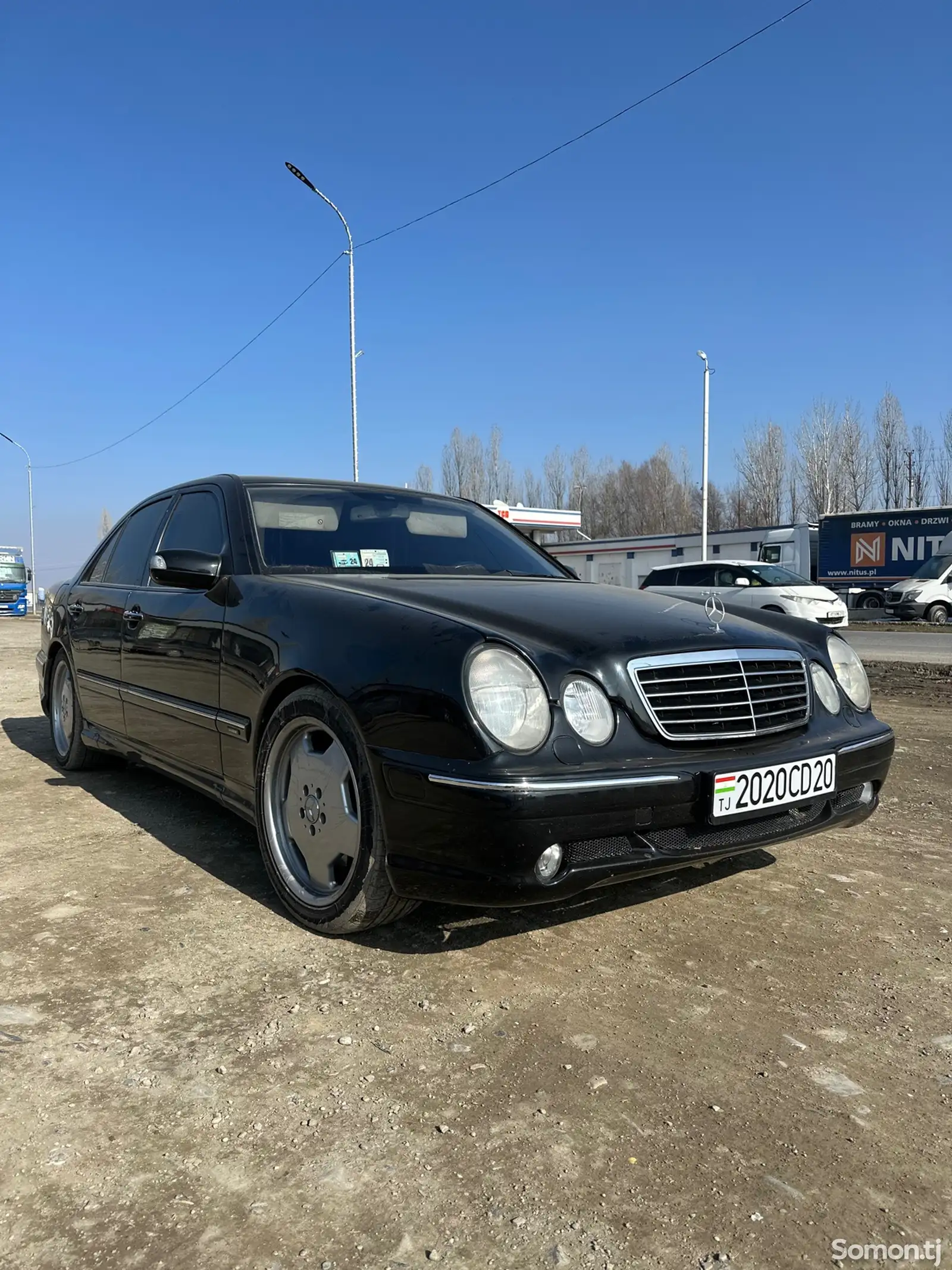 Mercedes-Benz E class, 2002-1