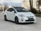 Toyota Prius, 2010-2