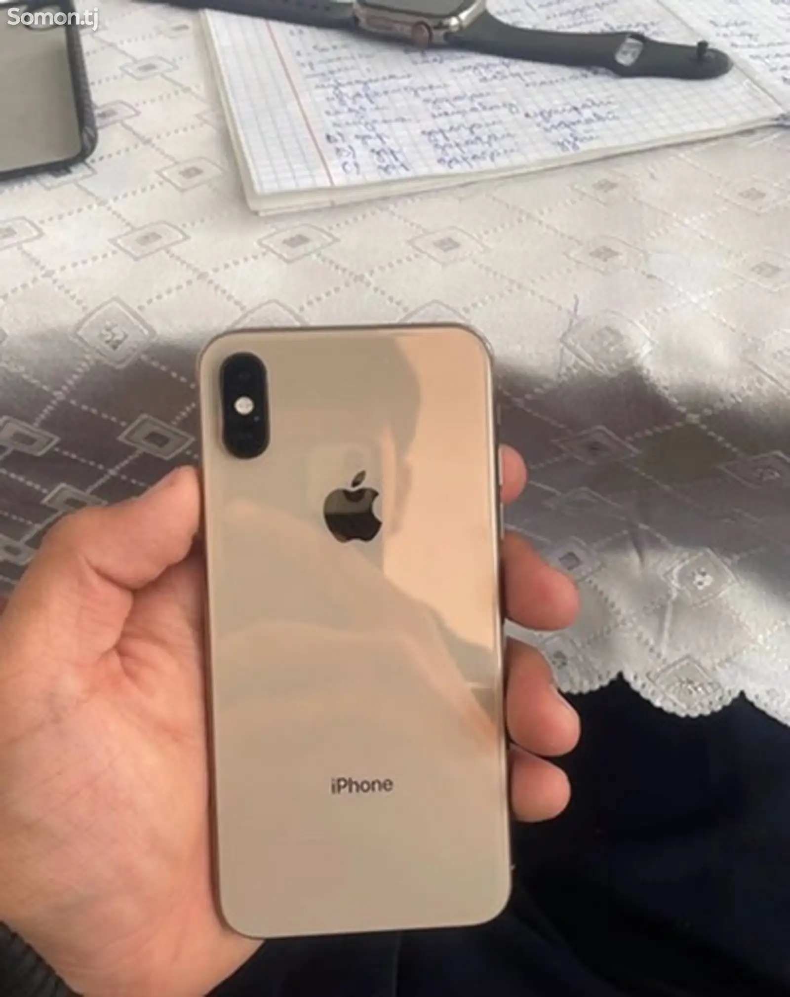 Apple iPhone Xs, 64 gb, Gold-1