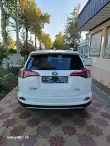 Toyota RAV 4, 2017-2