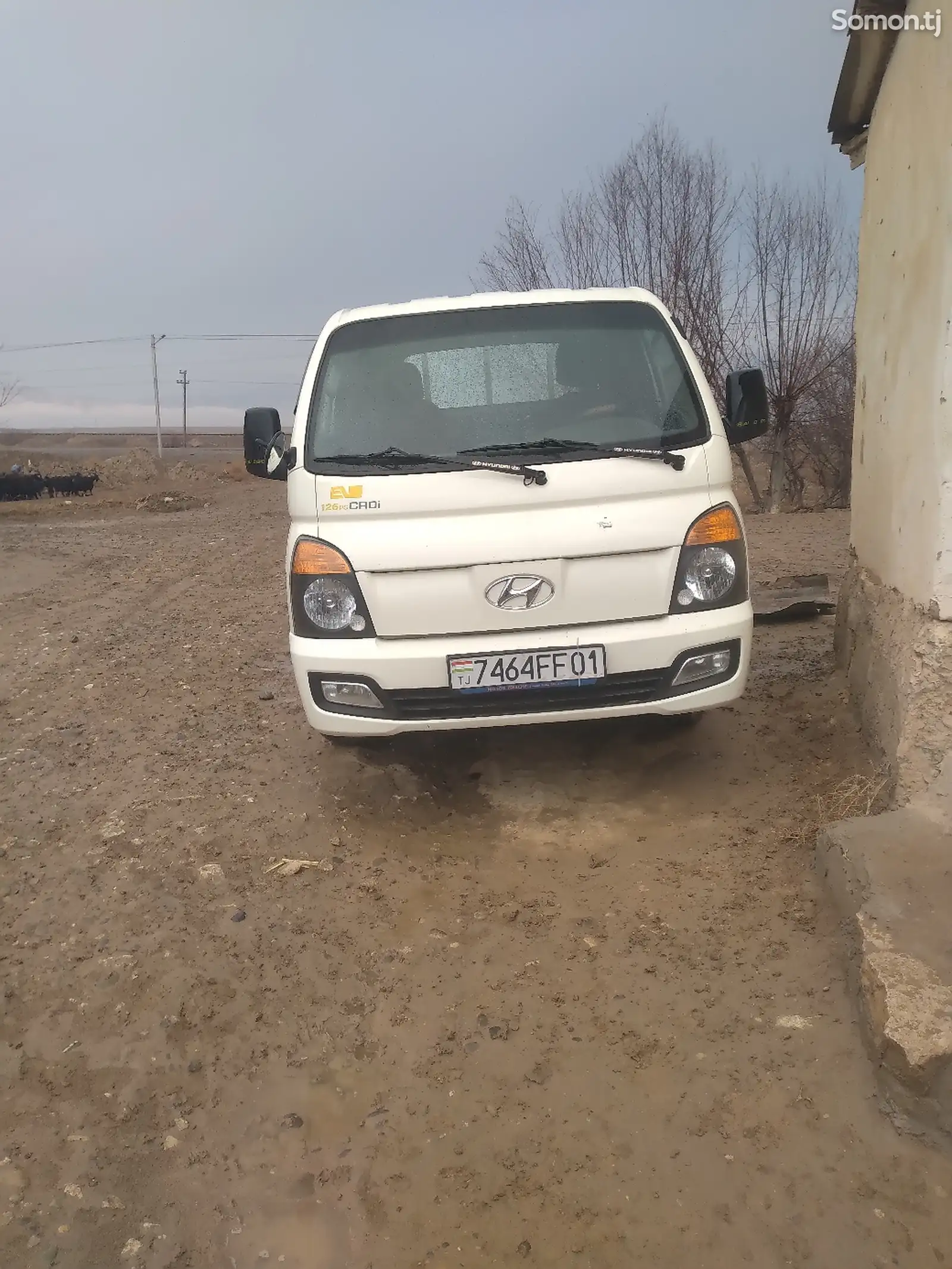 Бортовой автомобиль Hyundai Porter 2, 2010-1