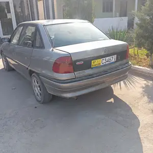 Opel Astra F, 1992