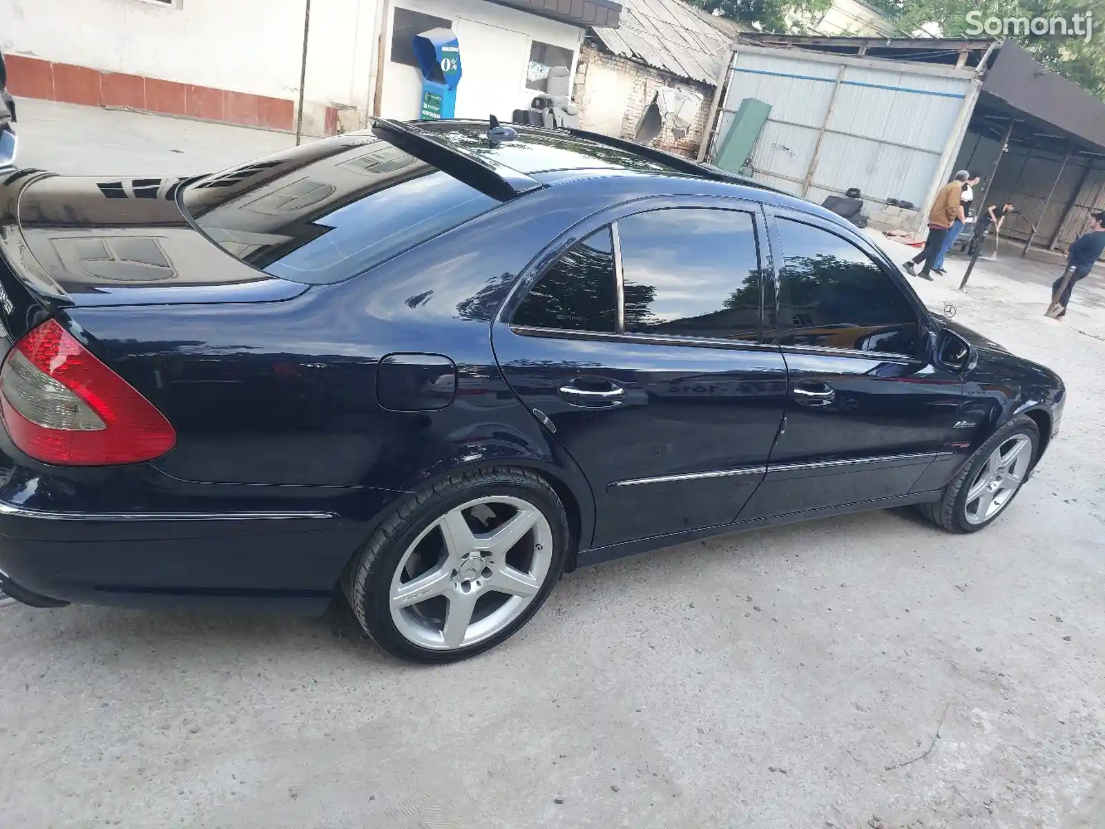 Mercedes-Benz E class, 2009-4