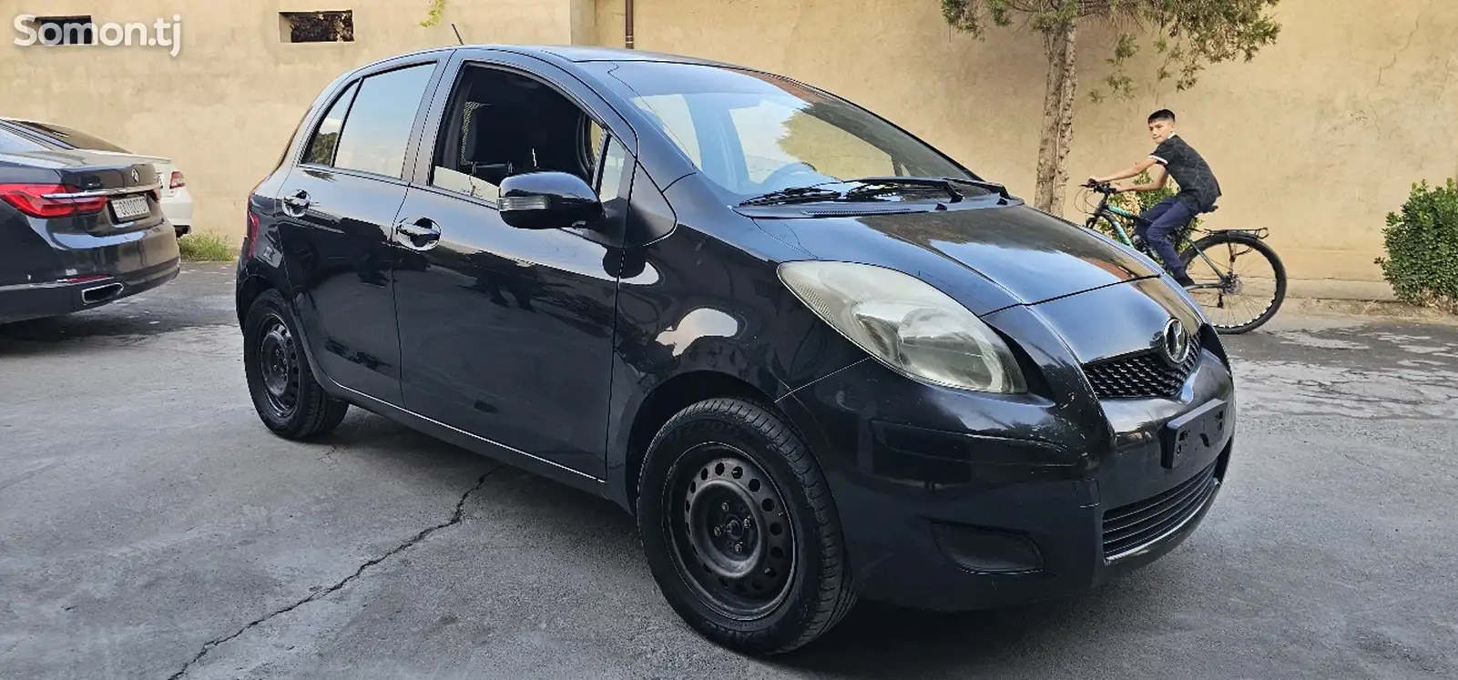 Toyota Vitz, 2009-2