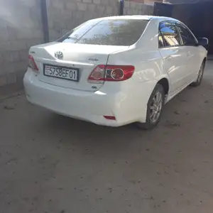 Toyota Corolla, 2011