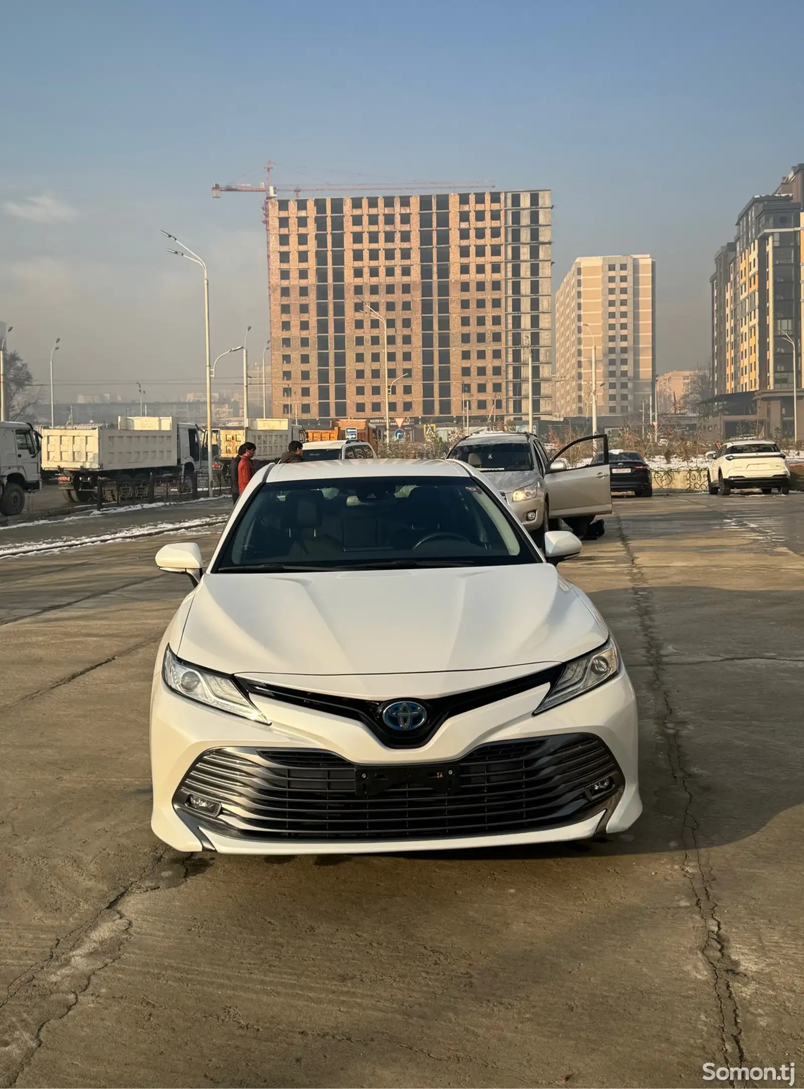 Toyota Camry, 2018-1