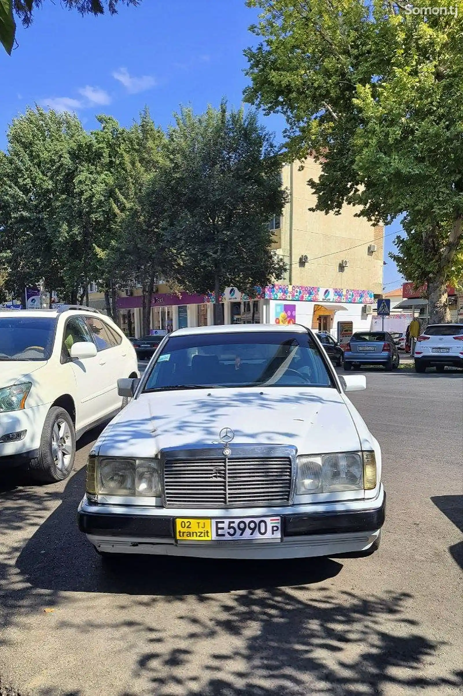 Mercedes-Benz W124, 1993-1