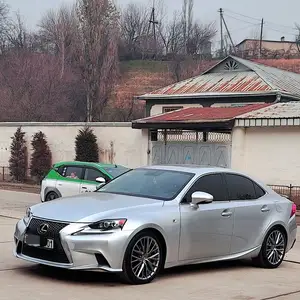 Lexus IS series, 2014