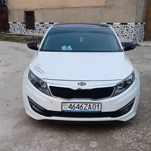 Kia K5, 2013