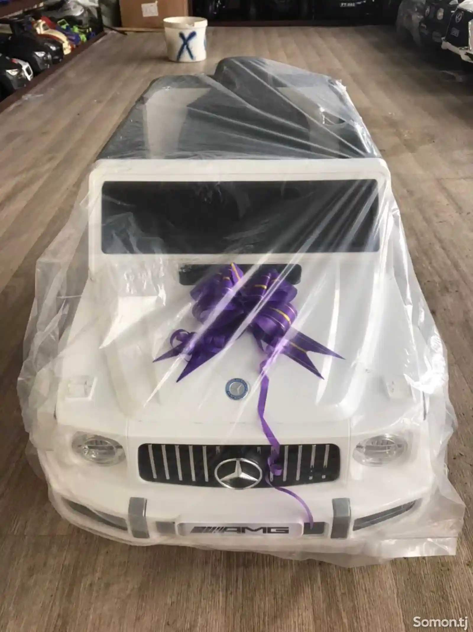 Детская машинка Mercedes AMG-9