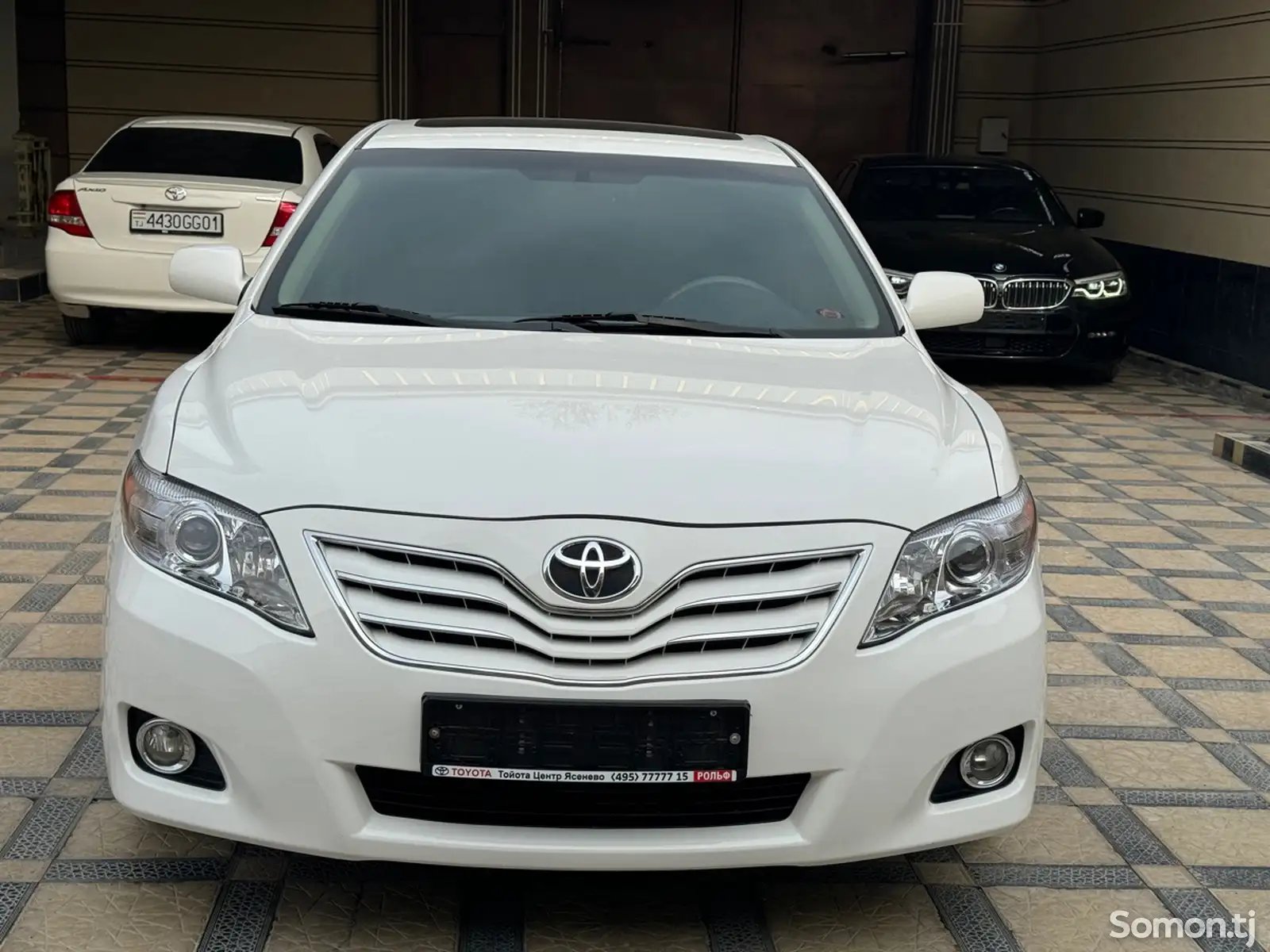 Toyota Camry, 2011-1