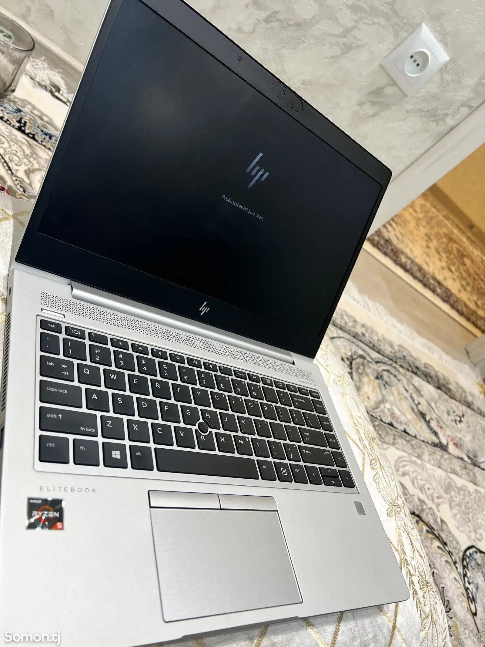 Ноутбук Elitebook HP Ryzen-2