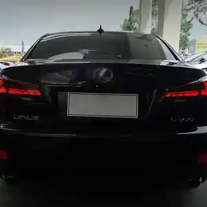 Задняя Фара от Lexus Is