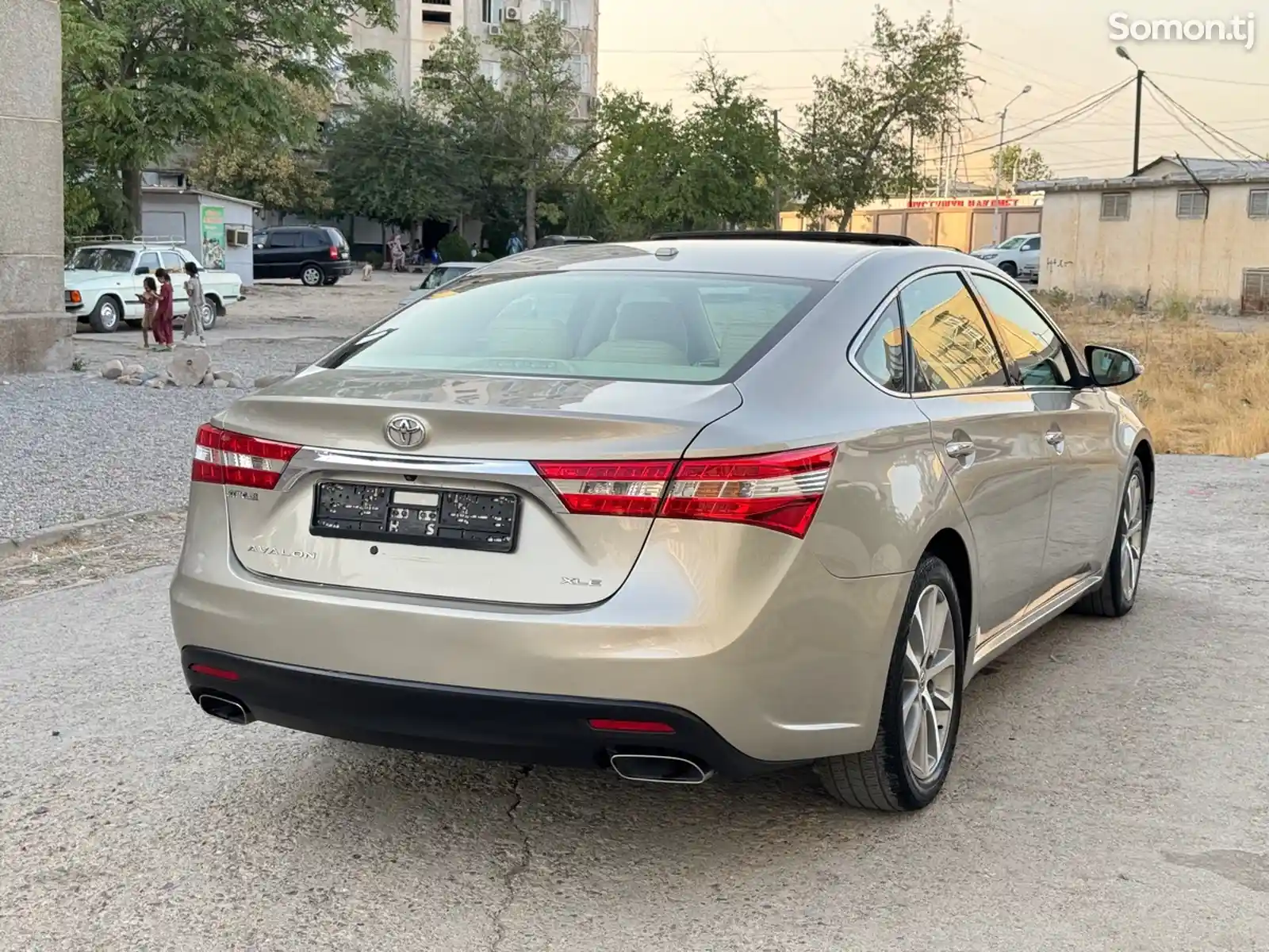 Toyota Avalon, 2015-4