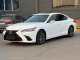 Lexus ES series, 2022-9