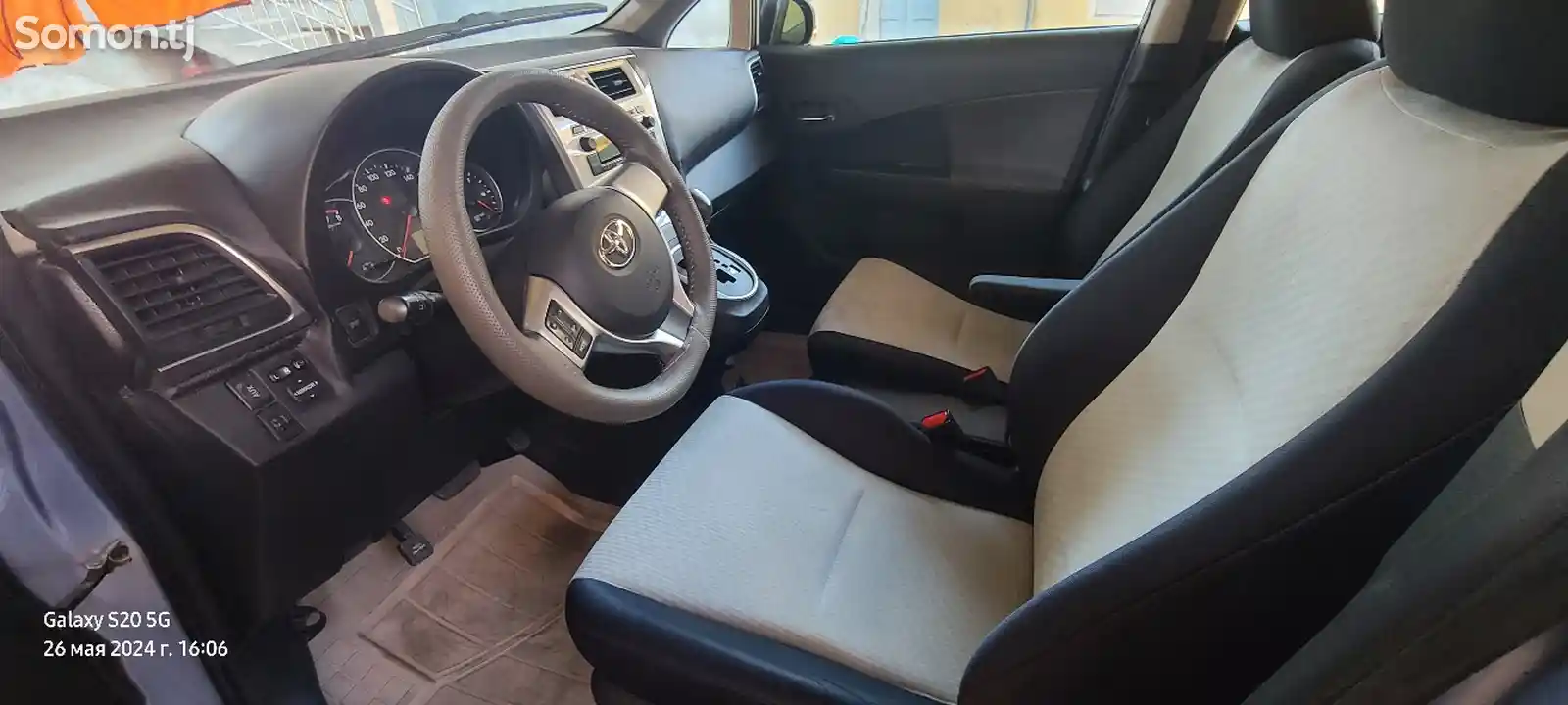 Toyota Ractis, 2014-7