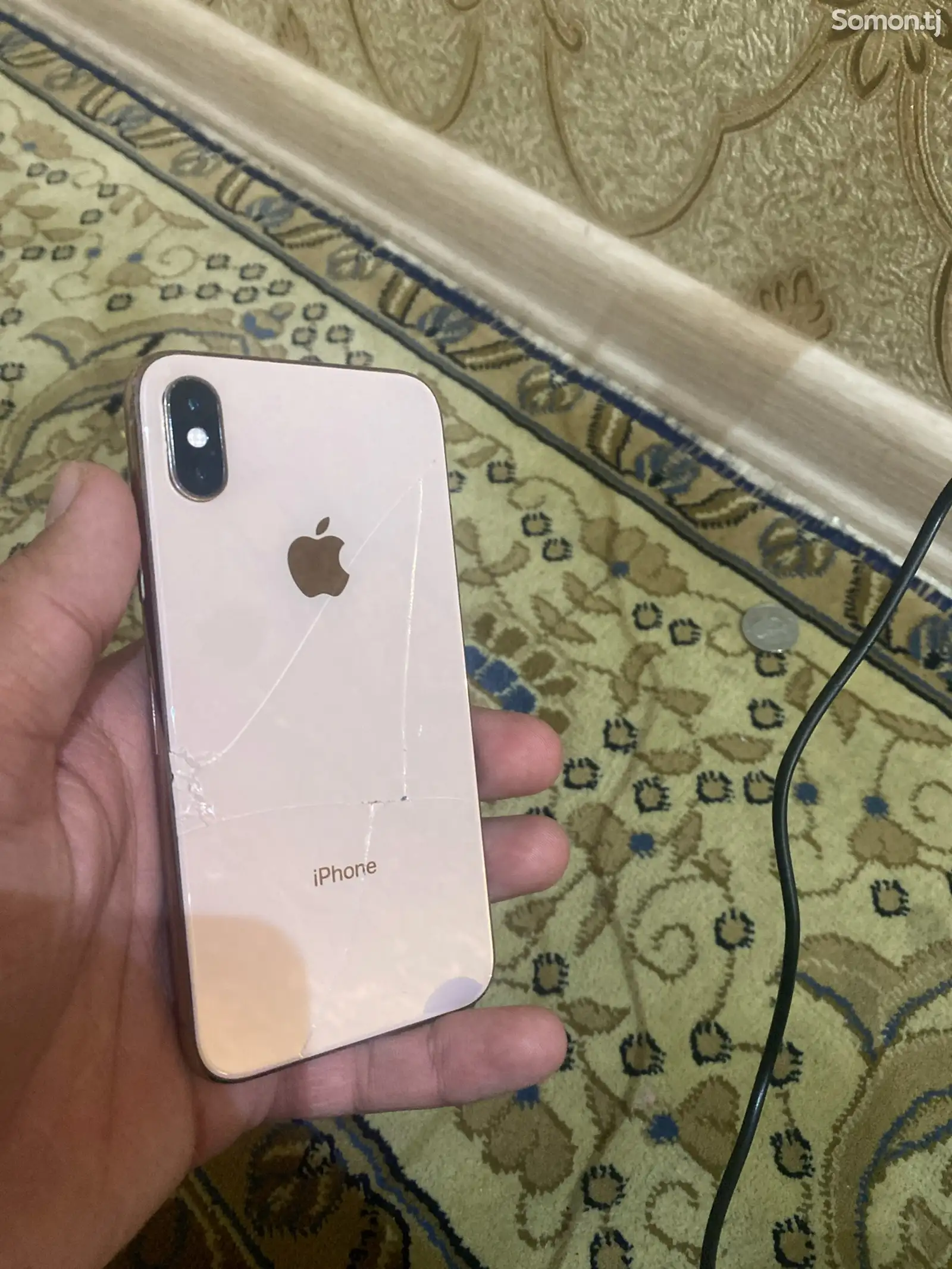 Apple iPhone Xs, 64 gb, Gold-1