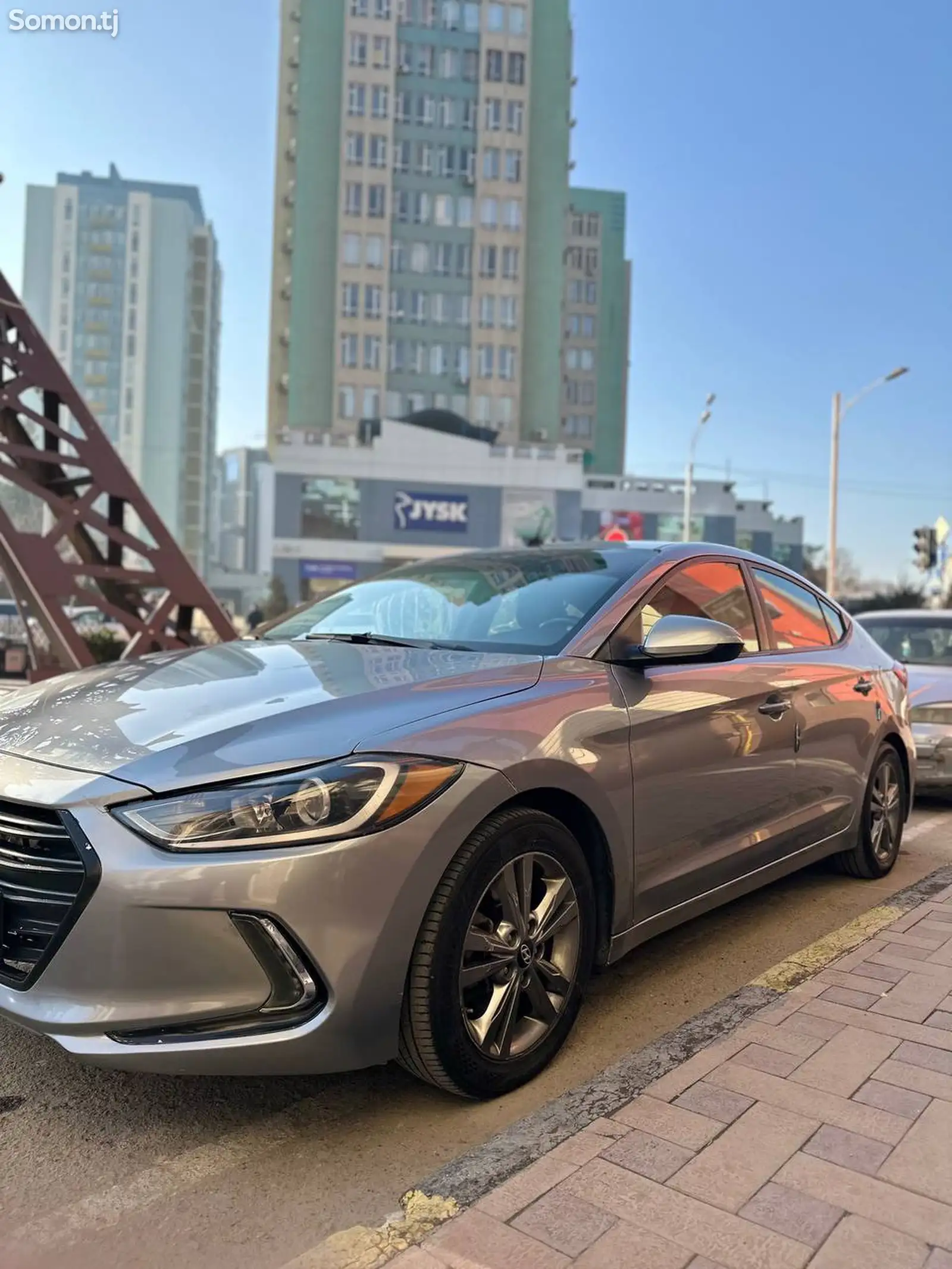 Hyundai Elantra, 2017-1